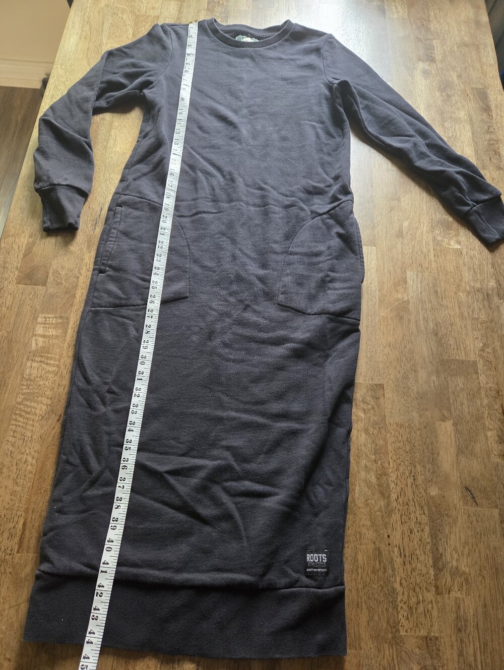 Roots Crewneck Sweatshirt Dress Extra Long With Back Slit And Pockets - Picture 5 of 8